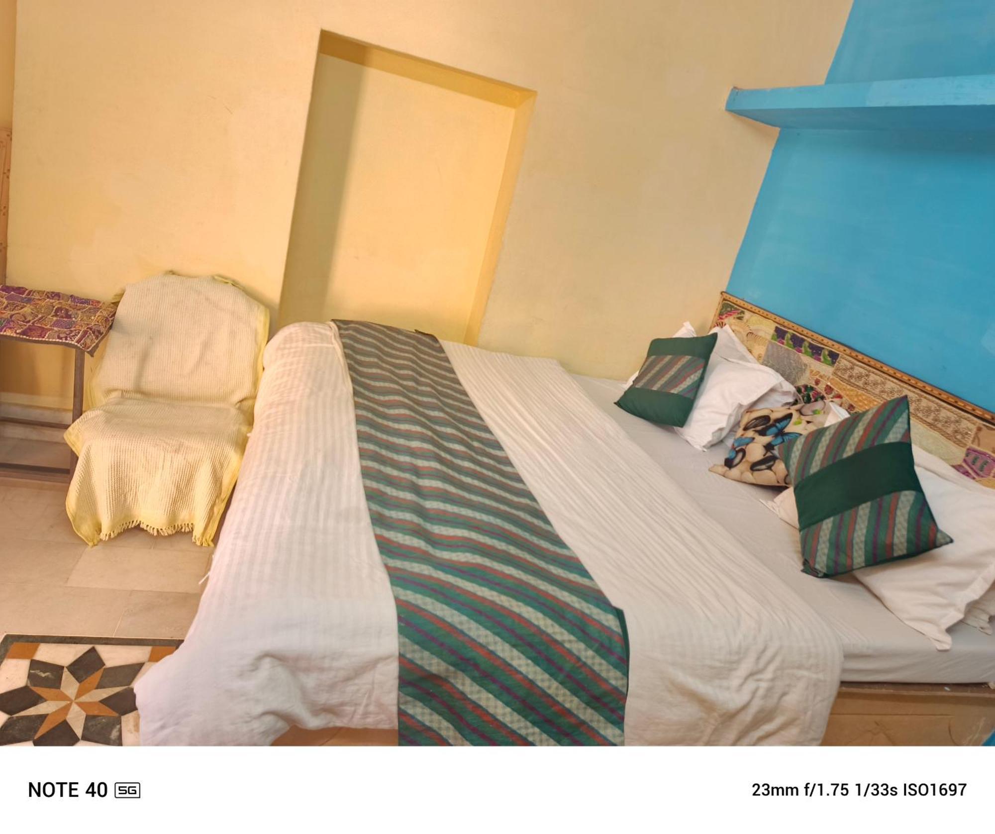 Neem Guest House Jaisalmer Quarto foto